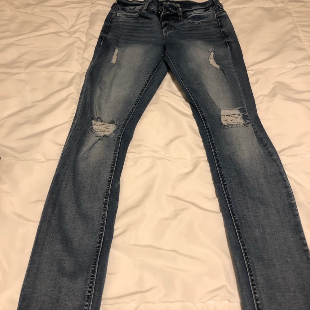 Maurices  SMALL REGULAR Jeggings REG WASH w HOLES